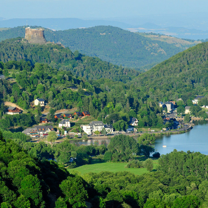 vacances massif central murol